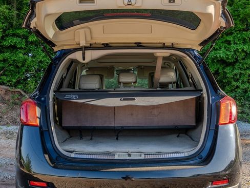 Used 2010 Nissan Murano LE w/ Navigation Pkg FWD image 9