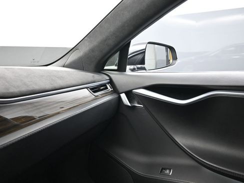 Used 2015 Tesla Model S 85D AWD/4WD image 17