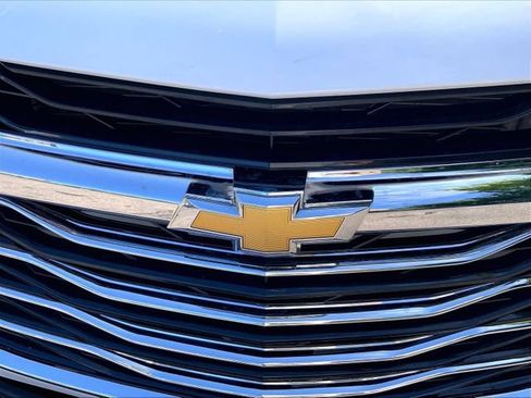 Used 2021 Chevrolet Malibu RS FWD image 5