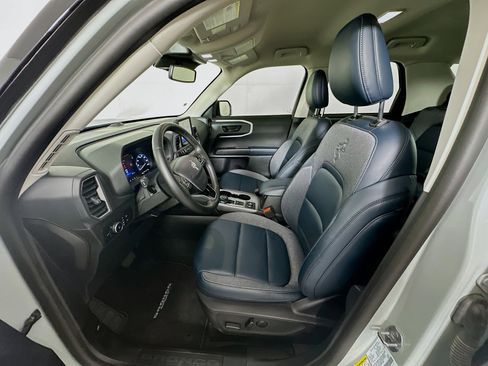 Used 2024 Ford Bronco Sport Outer Banks w/ Tech Package image 13