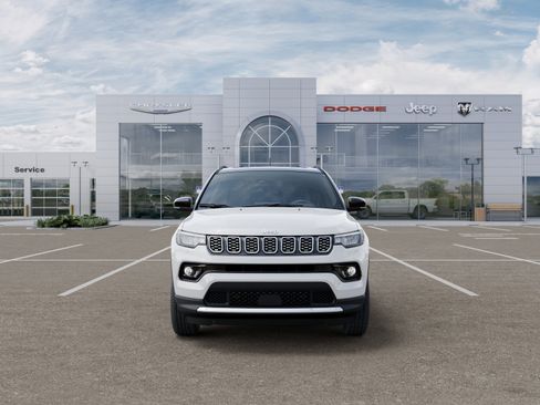 New 2026 Jeep Compass Limited w/ Sun, Sound & Navigation Group AWD/4WD image 32