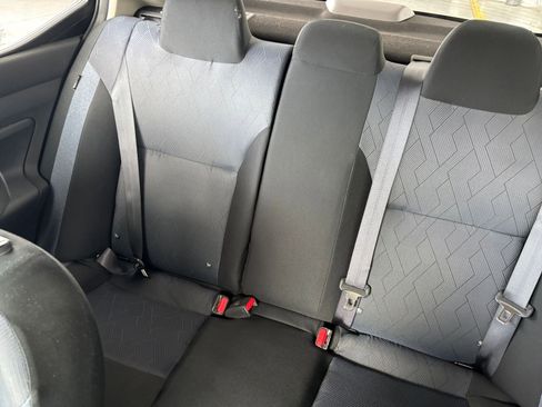 Used 2025 Nissan Versa SV FWD image 39
