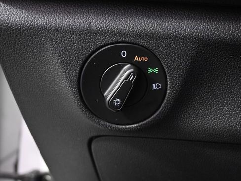 Used 2019 Volkswagen Jetta S w/ Driver Assistance Package image 24