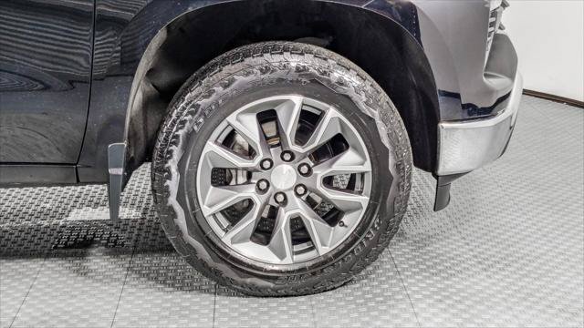 Used 2023 Chevrolet Silverado 1500 LT AWD/4WD image 35