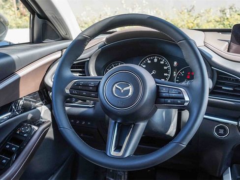 New 2025 MAZDA CX-30 2.5 Turbo w/ Premium Plus Pkg image 15