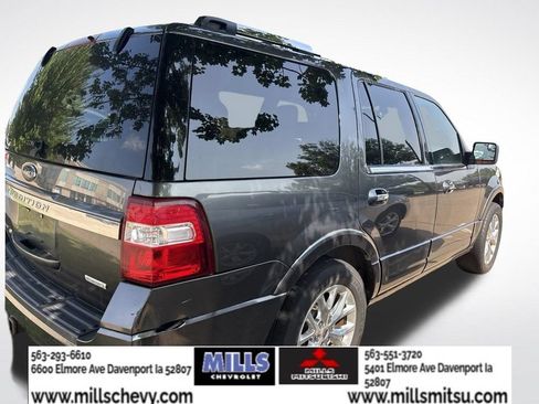 Used 2017 Ford Expedition Limited AWD/4WD image 3