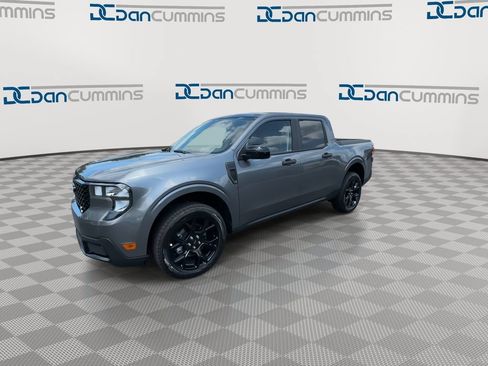 New 2026 Ford Maverick XLT w/ XLT Luxury Package AWD/4WD image 4