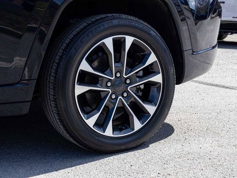 Used 2022 Jeep Grand Cherokee Overland image 8