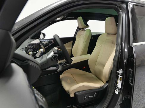 Certified 2025 BMW X3 xDrive30i w/ Premium Package AWD/4WD image 8