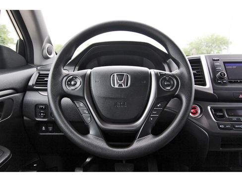 Used 2018 Honda Ridgeline Sport image 15