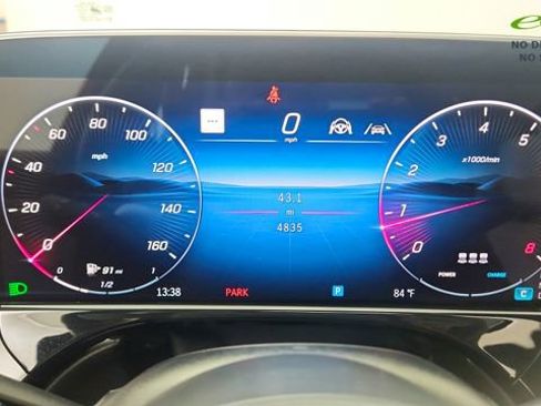 Used 2024 Mercedes-Benz E 350 4MATIC Sedan w/ Multicontour Seating Package image 40