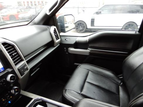 Used 2019 Ford F150 Lariat w/ Equipment Group 502A Luxury image 16