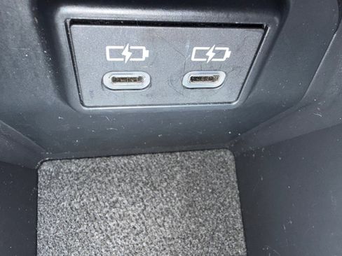 Used 2024 Toyota RAV4 XLE image 37