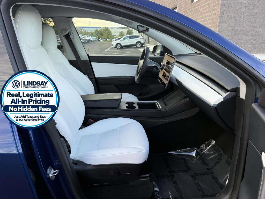 Used 2022 Tesla Model Y Long Range AWD/4WD image 13