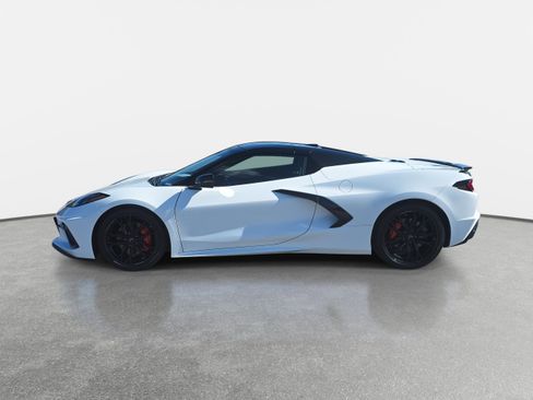 Used 2024 Chevrolet Corvette 2LT w/ Stealth Interior Trim Package image 8