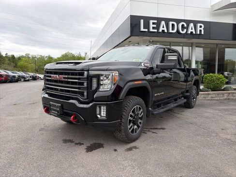 Used 2020 GMC Sierra 2500 AT4 w/ AT4 Premium Package AWD/4WD image 1