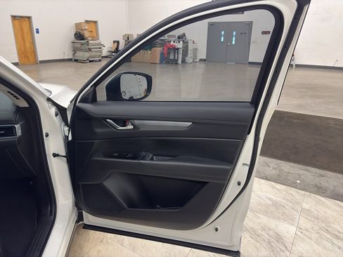 Used 2025 MAZDA CX-5 AWD 2.5 S w/ Select Package image 18