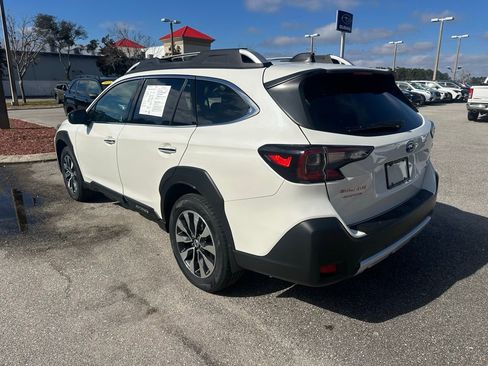 Used 2023 Subaru Outback Touring XT image 9