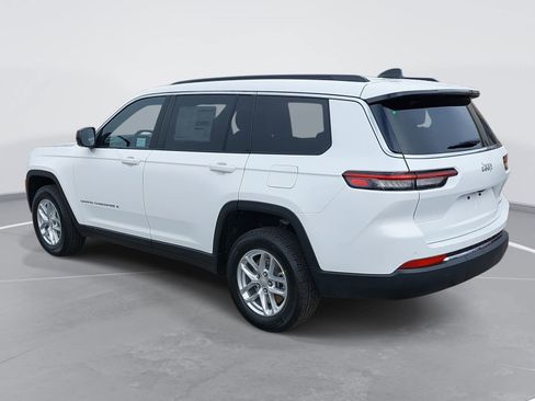 New 2026 Jeep Grand Cherokee L Laredo image 7