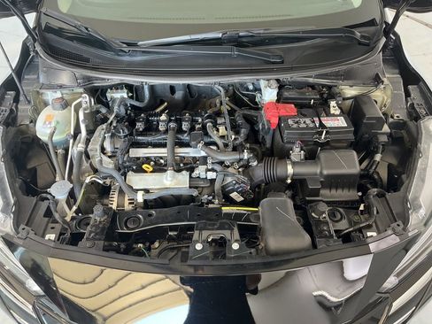 Used 2025 Nissan Versa S FWD image 9