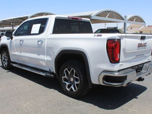 Used 2025 GMC Sierra 1500 SLT AWD/4WD image 7