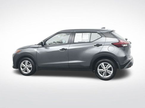 Used 2025 Nissan Kicks Play S FWD image 10