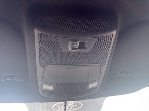 Used 2016 Ford F150 XLT w/ Equipment Group 302A Luxury AWD/4WD image 24