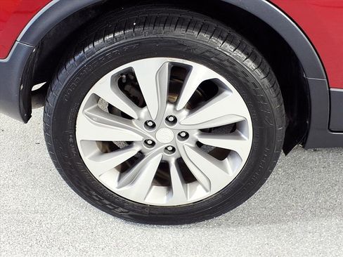 Used 2018 Buick Encore Preferred image 6