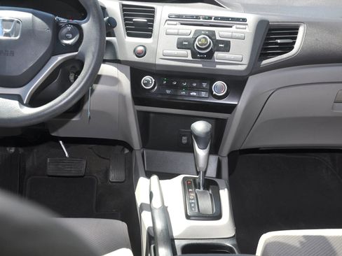 Used 2012 Honda Civic LX image 31
