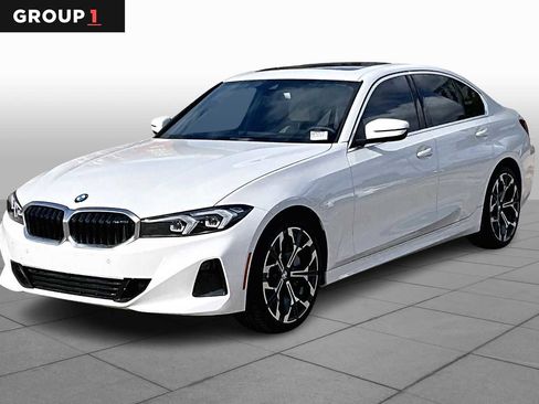 Used 2025 BMW 330i Sedan w/ Convenience Package RWD image 1