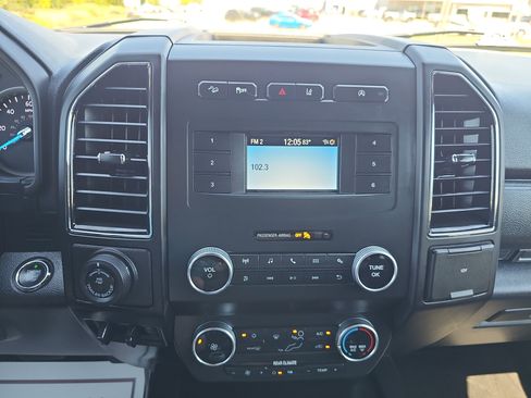 Used 2021 Ford Expedition XL AWD/4WD image 33