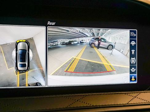 Used 2018 Mercedes-Benz Maybach S 650 image 25