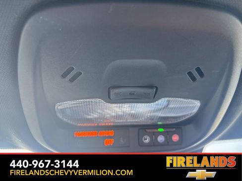 Used 2024 Chevrolet Trax RS image 25