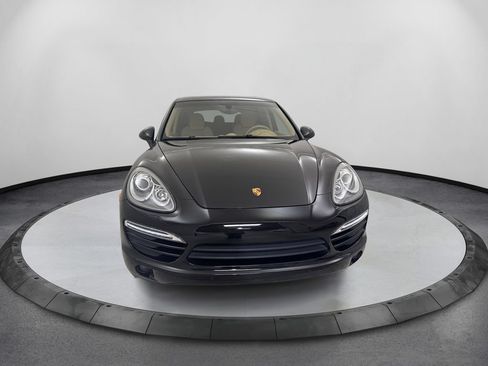 Used 2014 Porsche Cayenne AWD/4WD image 2