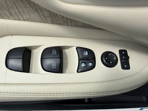 Used 2020 Nissan Murano SV w/ Premium Package AWD/4WD image 20