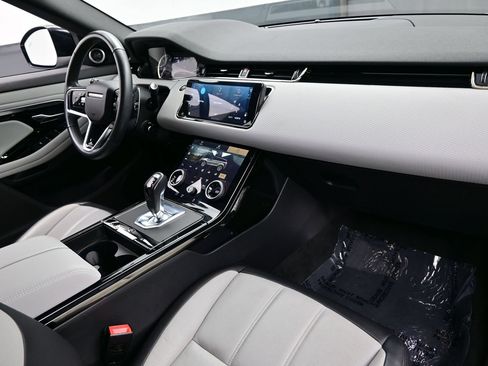 Used 2023 Land Rover Range Rover Evoque R-Dynamic S AWD/4WD image 15