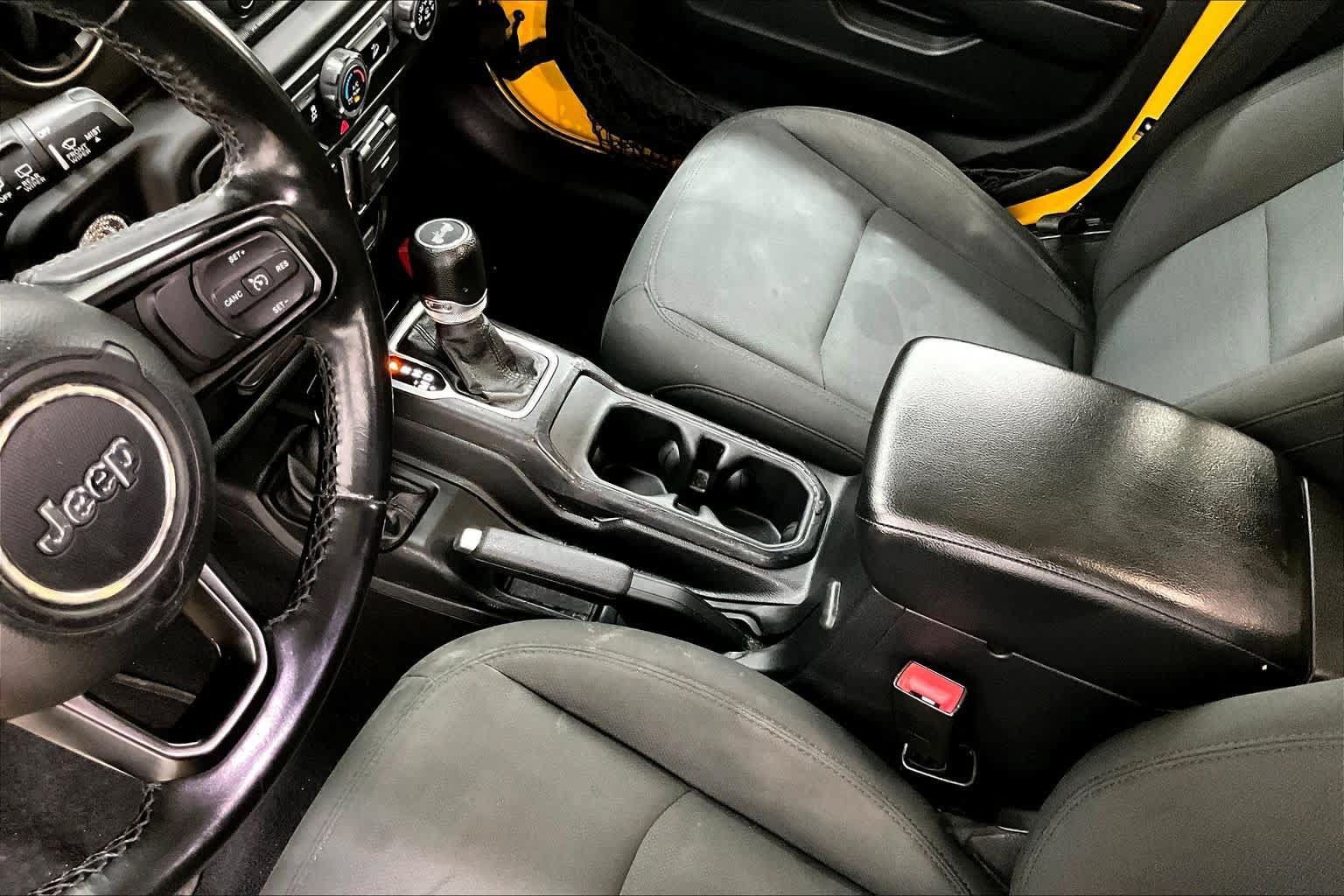 Used 2020 Jeep Wrangler Unlimited Sport S AWD/4WD image 16