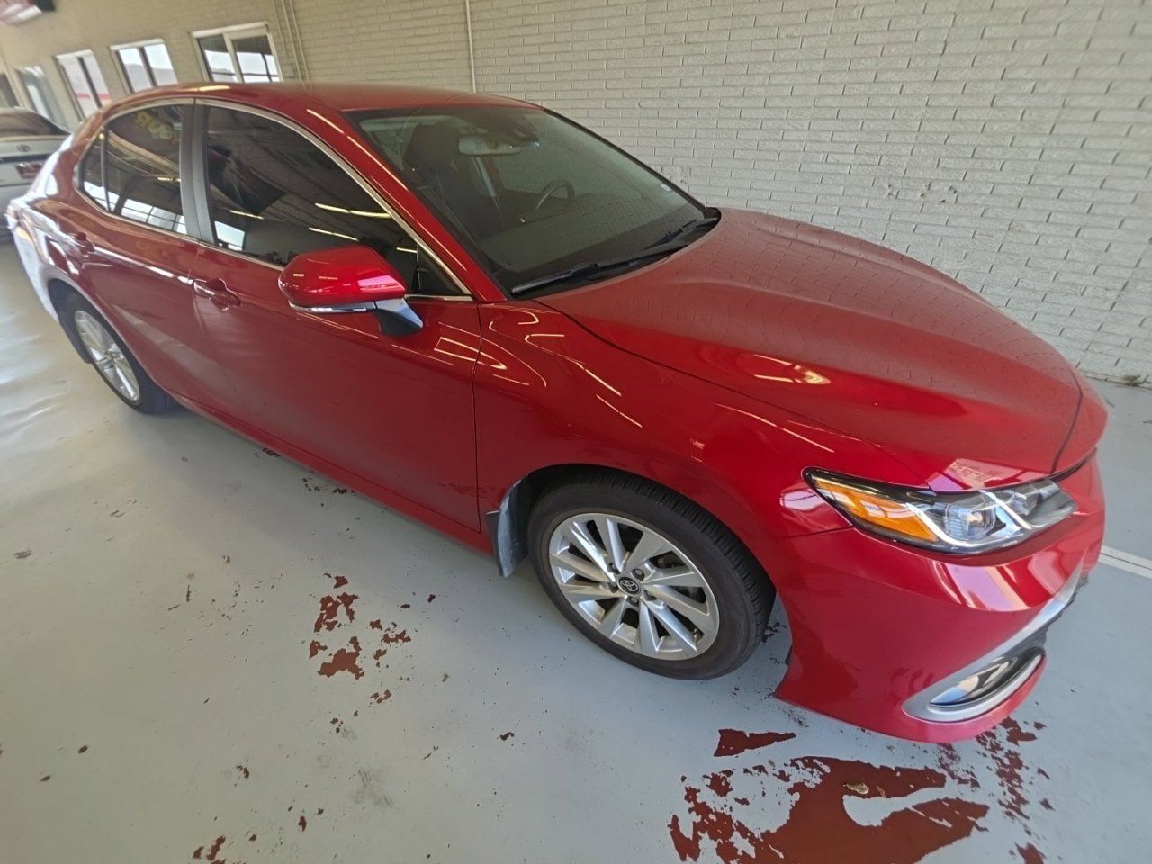 Used 2024 Toyota Camry LE w/ Convenience Package FWD image 3