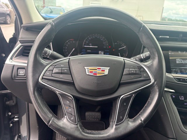 Used 2019 Cadillac XT5 Luxury FWD image 8