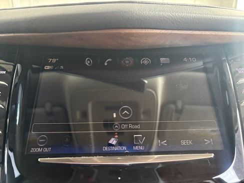 Used 2020 Cadillac Escalade Luxury AWD/4WD image 27