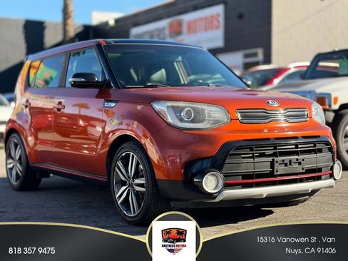 Used 2018 Kia Soul ! w/ Tech Package FWD image 52