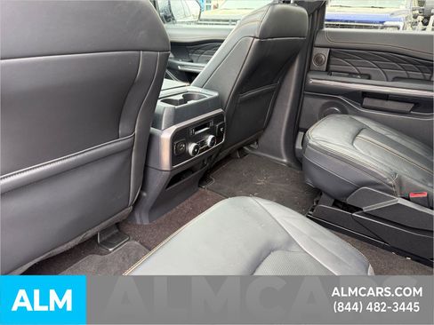 Certified 2022 Ford Expedition Platinum image 11
