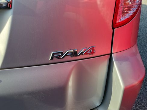 Used 2012 Toyota RAV4 Sport w/ Appearance Pkg image 17