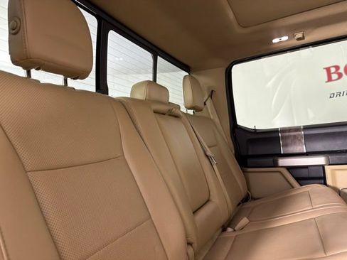 Used 2018 Ford F250 Lariat w/ Lariat Ultimate Package AWD/4WD image 18