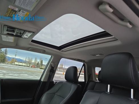 Used 2021 Toyota 4Runner Limited image 34