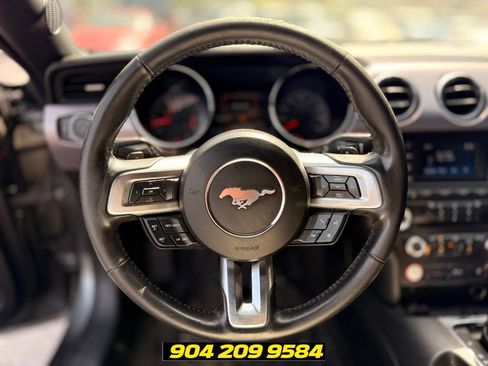 Used 2017 Ford Mustang GT RWD image 15