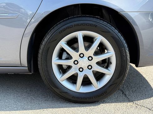 Used 2007 Buick Lucerne CXL w/ Luxury Package image 68