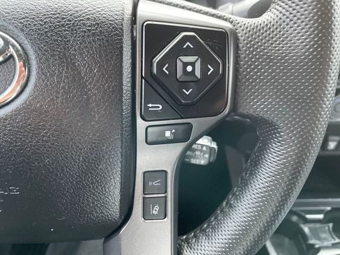 Certified 2022 Toyota Tacoma TRD Off-Road w/ Technology Package image 22