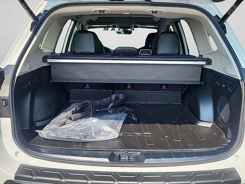 Used 2022 Subaru Forester Limited w/ Popular Package #2 AWD/4WD image 28