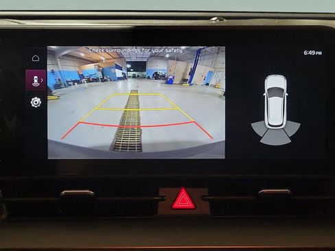 Used 2023 Kia Sportage EX image 19